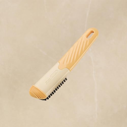 Sneaker brush